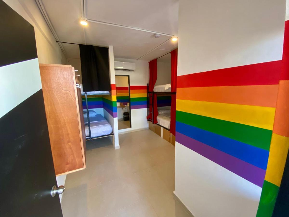 Why Not Rooftop Party Hostel Плая-дель-Кармен Экстерьер фото